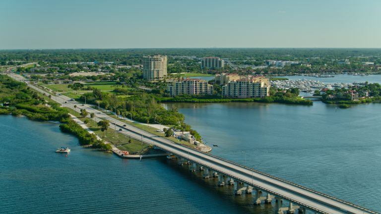 Bradenton Private Jet Flights