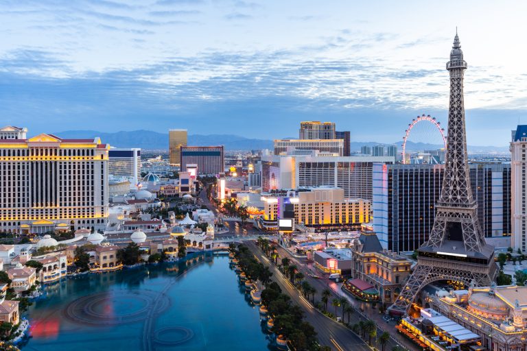 Phoenix to Las Vegas Private Jet Flights