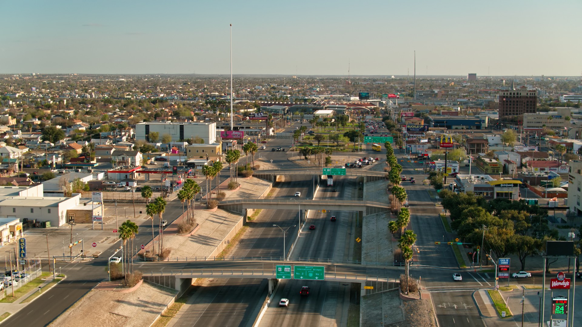 Image of Laredo Private Jet Flights 1