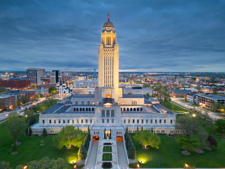 Lincoln Private Jet Flights