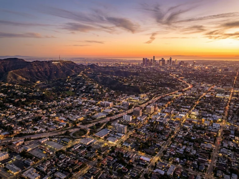 Los Angeles and London Private Jet Flights