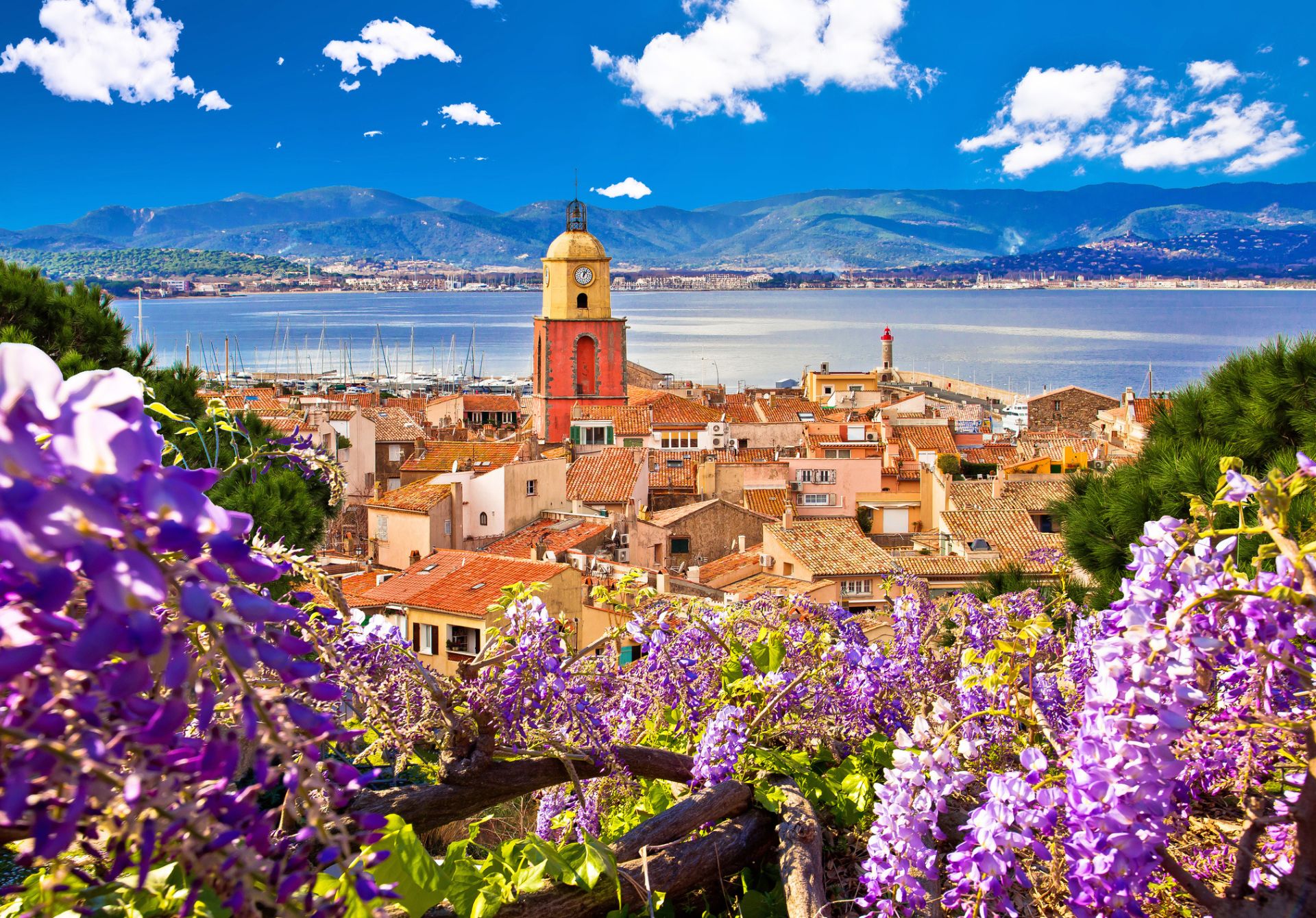 Saint-Tropez Private Jet Flights
